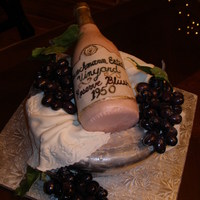 Family Vinyard My first 3D cake. Everything is edible