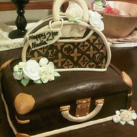 Gucci Suitcase And Bag Cake 