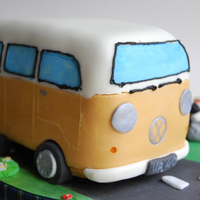 Vw Camper Van A vintage 1970's VW camper van for a 40th birthday. Cake is a carved madeira, filled with buttercream and jam, and covered in fondant...