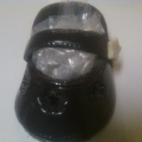 Mary Jane Infant Crib Shoe Edible Maryjane style infant crib shoe...got carried away with making these infant shoes...they are just way to cute...these are for a more...