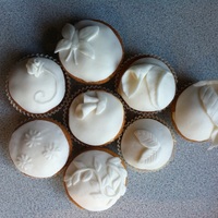 Cupcakes My first attempt at fondant icing. Not after a class but just a play at home.Would love to hear any feedback and suggestions on improvement...