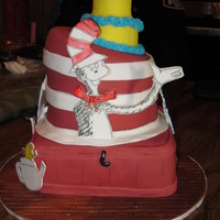 Cat In The Hat Cake 