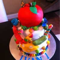 A Very Hungry Caterpillar Cake 