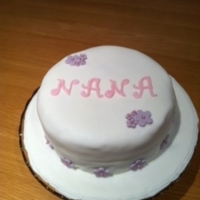 Cake For Nana Simple cake for a mom and nana