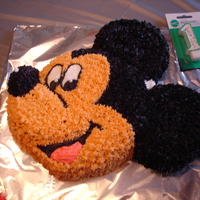 Mickey Mouse Cake buttercream with star tip decorating