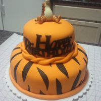 Tigger Cake 