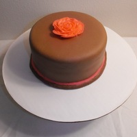 For My Best Friend Banana cake filled with chocoate buttercream. I wanted to try chocolate fondant....and here it is! :)