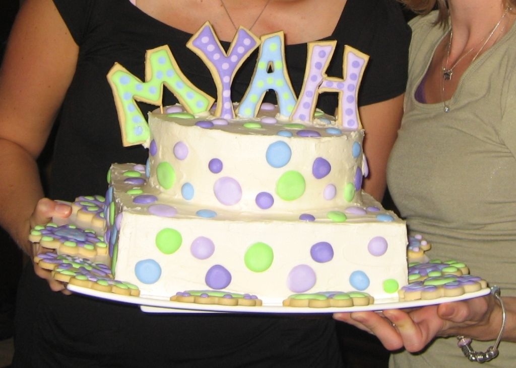 Myah's Baby Shower Cake so sad, the 'h' broke before i got a photo! ah well, i was the only one who noticed at the party. the letters are sugar cookies....
