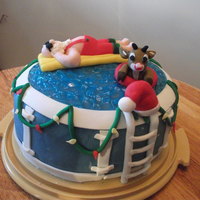 Christmas In July Based on ryansmom319's cake.