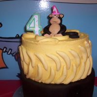 Keegan's 4Th Birthday Cake Inspired by the many talented CC member's special thanks to GayeG for your help! Top banana WASC version bc & topped with fondant...