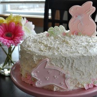 Easter Bunny buttercream cake which i kind of lightly tapped with a spatula all round to get that speckled effect. Gumpaste bunnies.