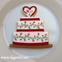 Painted Wedding Cake Cookie 