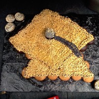 Graduation Pull Apart This was a rushed job I have one row of cup cakes that not even