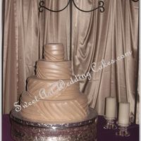 Striped Draping Fondant stripes sprayed in pearl.