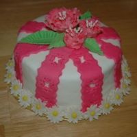 Fantasy Flower Cake Cake for Fondant and Gumpaste class.