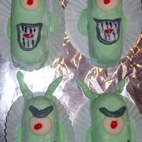 Spongebob Plankton Twinkies I saw this idea on Cake Central and loved it, but I used the fondant recipethat is listed on this site. It used marshmallow cream and...