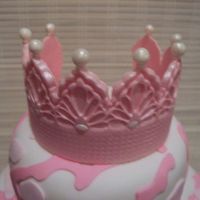 Crown (I'm trying again. Hope I can get a bigger picture this time.) Crown on top of Pink Camouflage cake