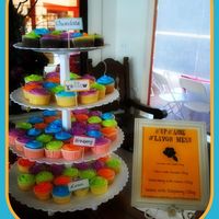 Hawaiian Luau Cupcakes Hawaiian Luau Cupcakes