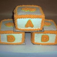 Fathersday Cake this is atotal of 6 cakes and 3 flavors red velvet,choc,yellow