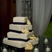 Purple Wedding Bourbon vanilla cake with key lime pie filling