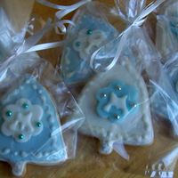 Anniversary Vanilla Sugar Cookies I made these cookies for my parents who are going on over 40 years married