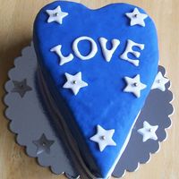 Love Stars Chocolate cake filled with chocolate creme mousse.