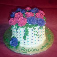 Basket Of Roses Just a double layer french vanilla 6" round made for my good friend who just had her fourth child. Inscriptions says, "Robin...