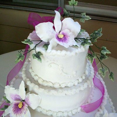 Fuchia Orchid & Ivy Topper