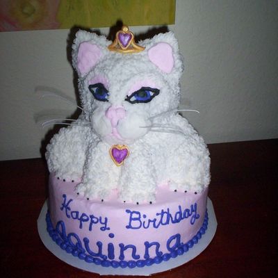 Sarefina The Cat Cake