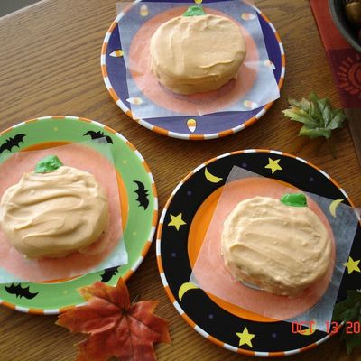 Pumpkin Mini Cakes