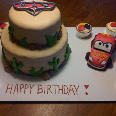Cars Lightning Mcqueen Cake