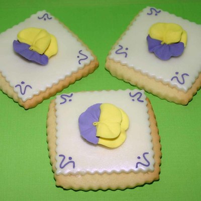 Pansy Cookies