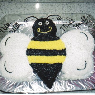Bee Cake