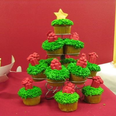 Christmas Tree Cupcakes