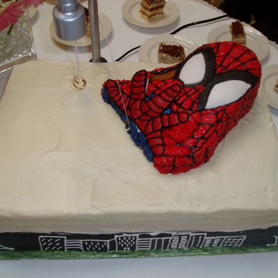 Spiderman's Groom Cake