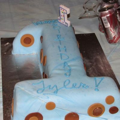 1 Year Old Birthday Cake