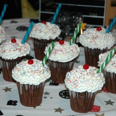 Cup Cake "fountain Drinks"