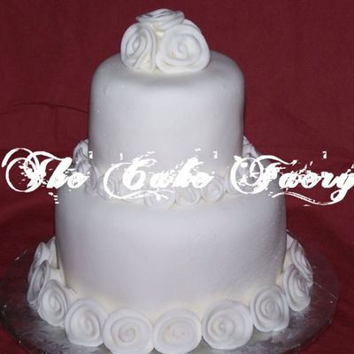 Bff&rsquo;S Anniversary Cake (Emmie)