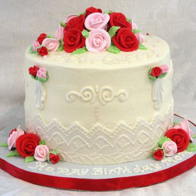 Red & Pink Roses Birthday Cake