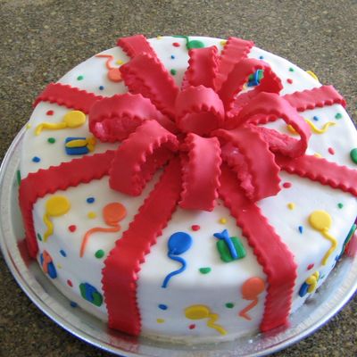 Gift Cake