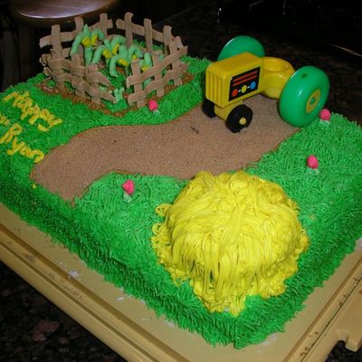 Tracktor Cake