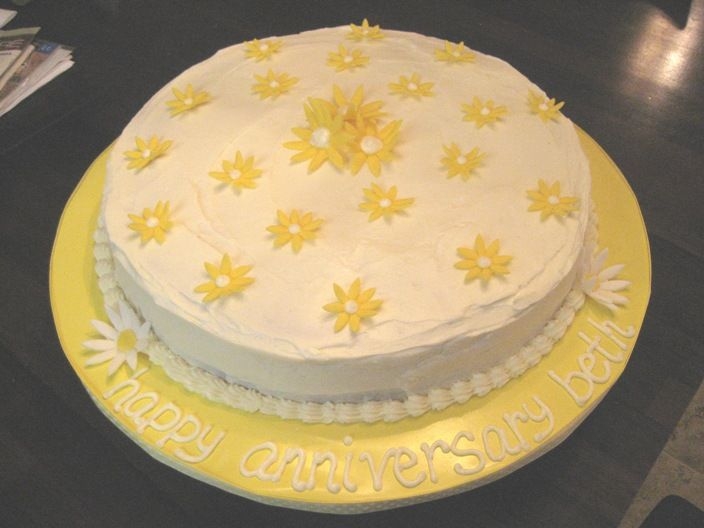 Anniversary Cake W/ Fondant Daisies