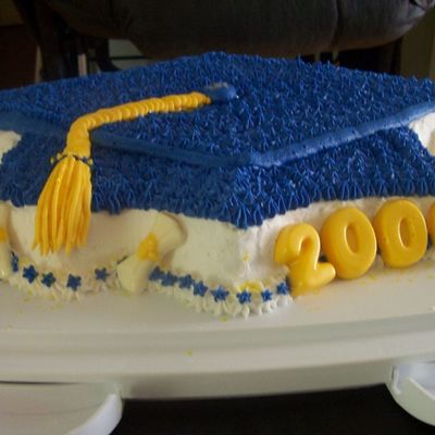 Graduation Cake For 2 Cousins
