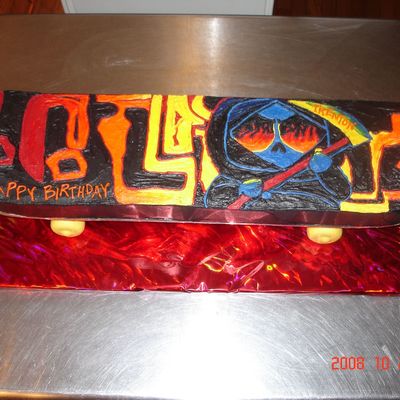 Skateboard Cake