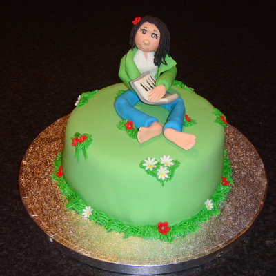 An Aine2 Inspired Cake
