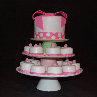 Mini Wedding Shower Cakes