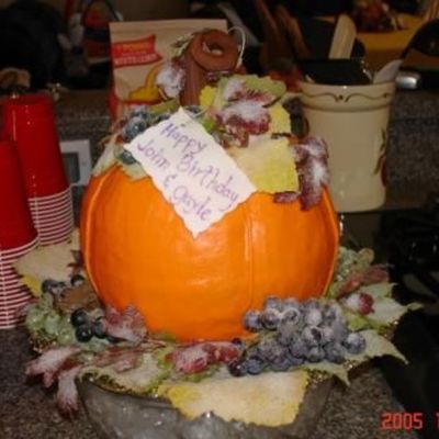 Melly D's Pumpkin Cake