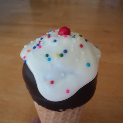 Ice Cream Cake Pops