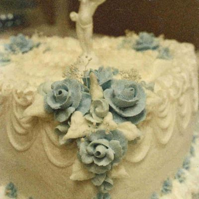 Wedding Cake Royal Icing Flowers In 2000