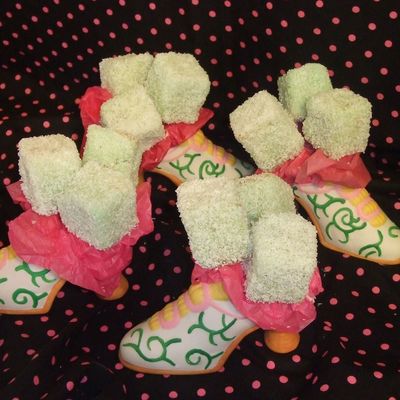 Cake Squares/lamingtons